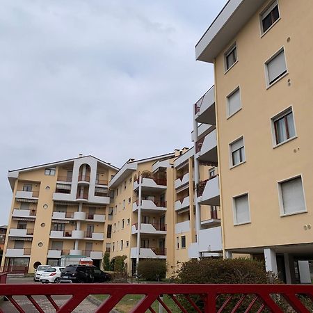 Bellissimo appartamento riservato vicino al centro Verona Esterno foto