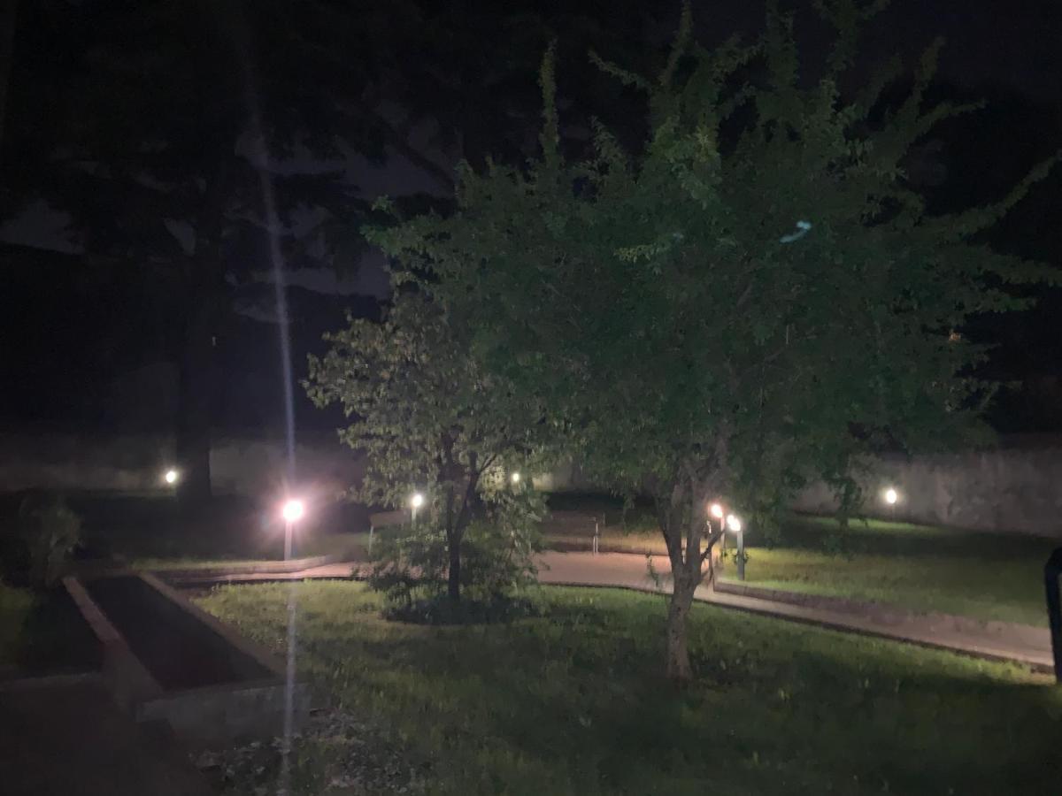 Bellissimo appartamento riservato vicino al centro Verona Esterno foto
